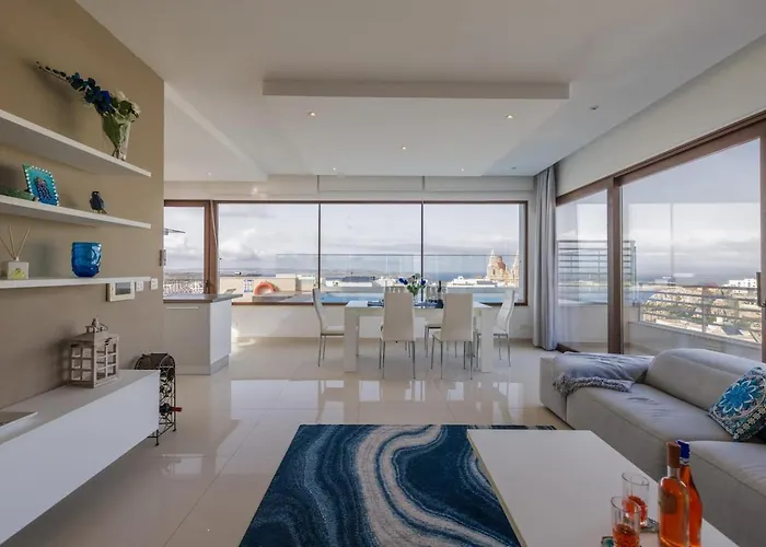 Luxury Ph With Rooftop Pool In By Homely * Mellieha
